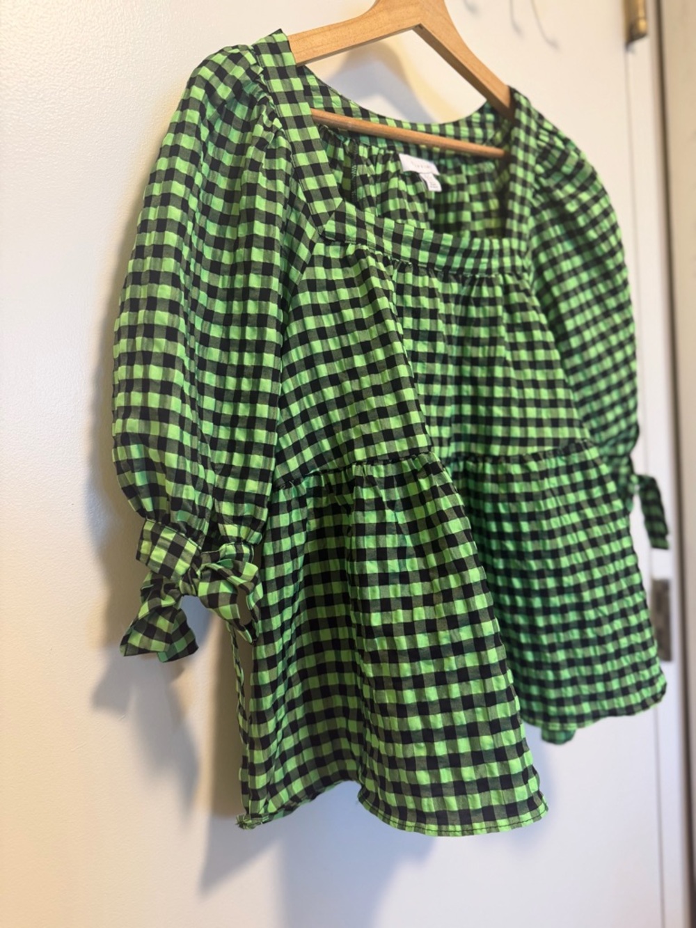 Top shop Gingham Peplum Blouse, puff sleeves, size 4 small - Picture 4 of 10